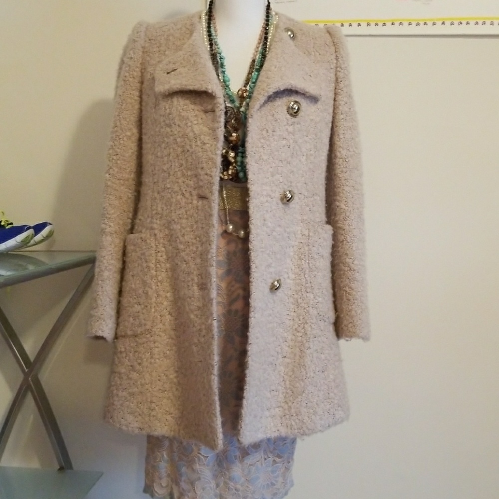 🤗SOLD🤗Women's coat